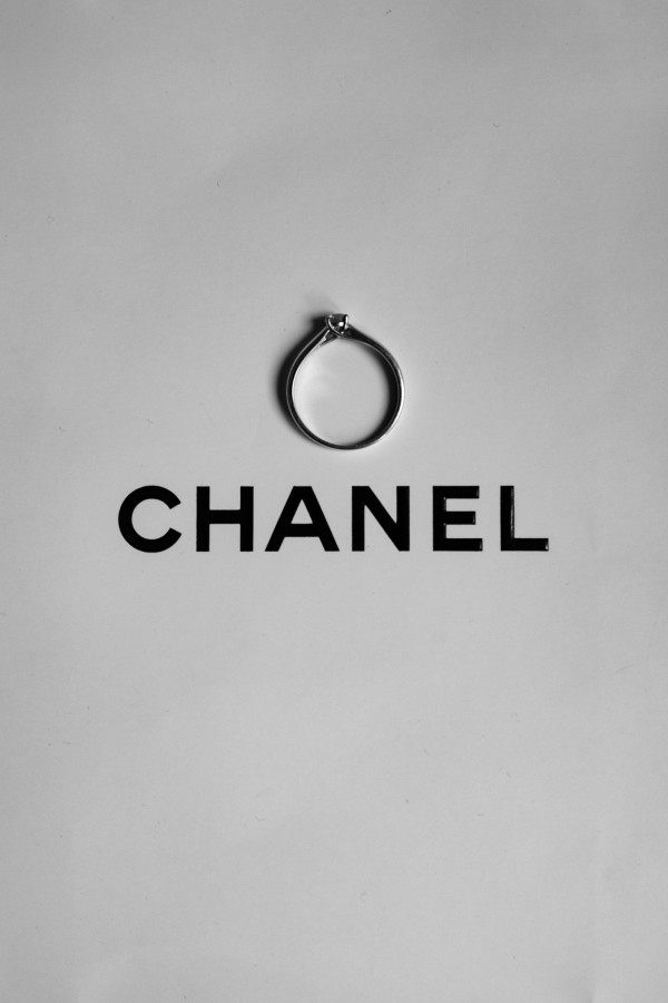 Веселая свадьба молодой пары в особняке Путилова