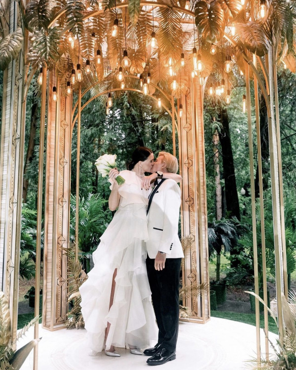 Самые запоминающиеся свадьбы этого сезона