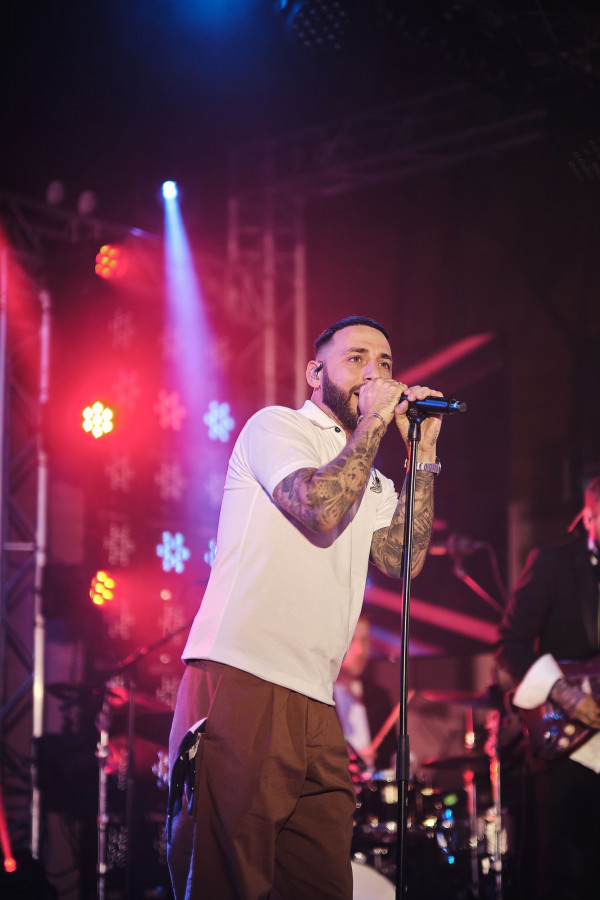 Свадьба агентства Kate&Leo с разноцветным декором