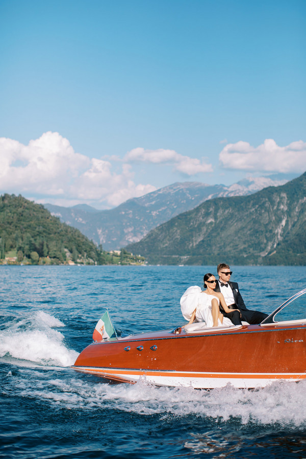 Свадьба на вилле Balbiano от агентства Happy