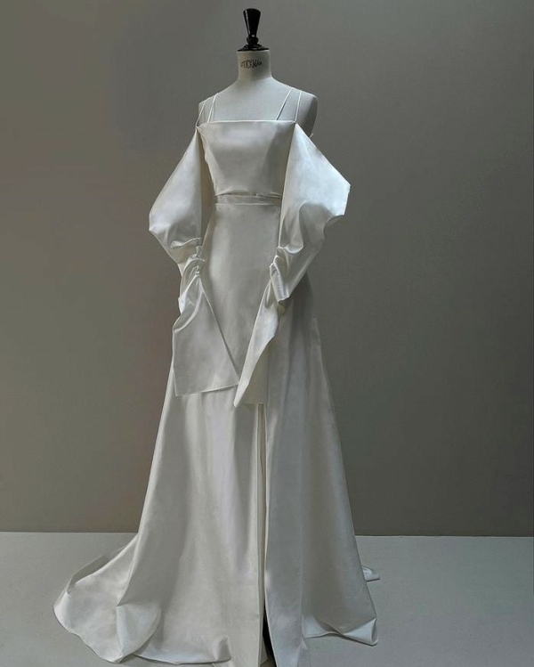 Свадебные платья с длинным рукавом от российских