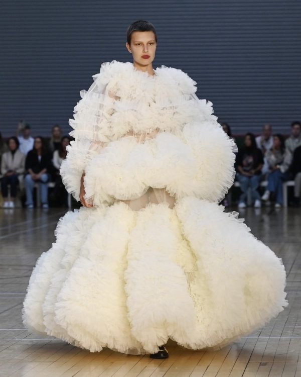 Альтернативные свадебные образы с Недели моды в