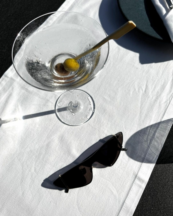 Плейлист для тех, кто скучает по лету