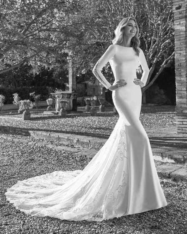 10 закрытых свадебных платьев в салоне Ваниль