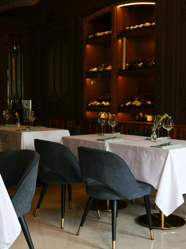 Площадки 12 Grand Cafe