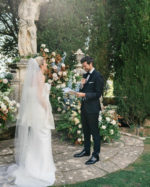 Плейлист для самых трогательных моментов свадебного дня