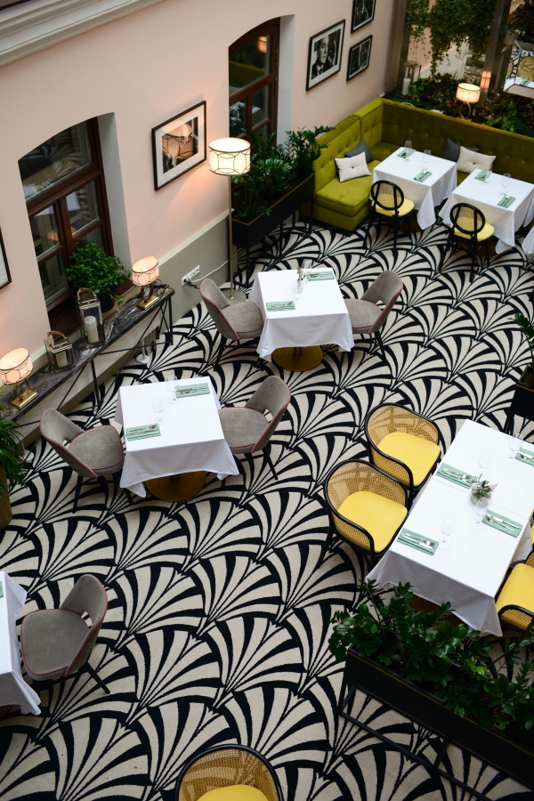 Площадки 12 Grand Cafe