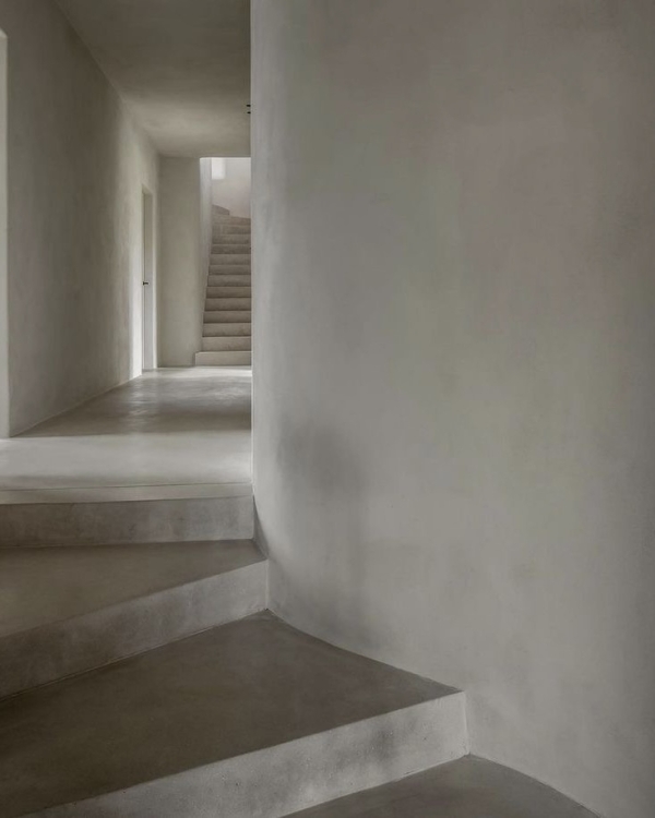 Бьюти-гороскоп на сентябрь: когда делать стрижки, окрашивание,