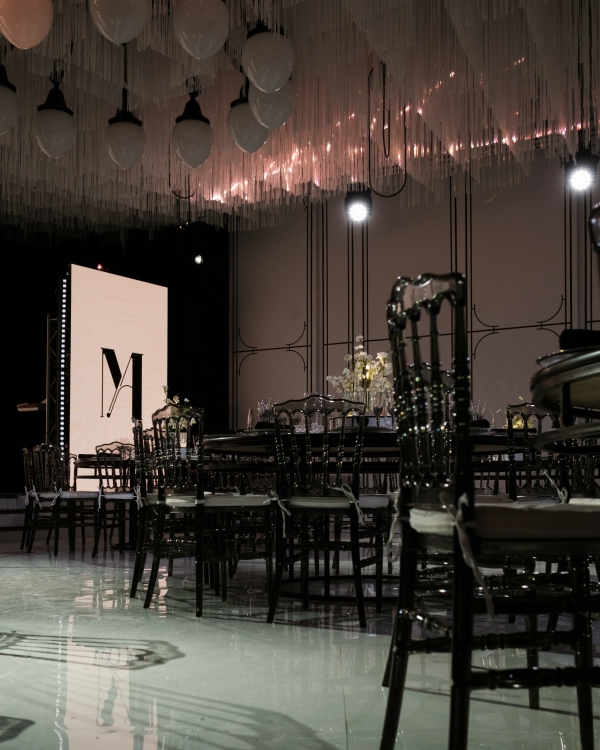 Краски жизни: концептуальное оформление свадьбы от студии