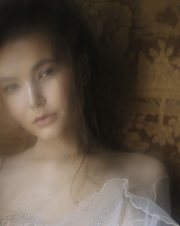 5 натуральных бьюти-образов для невесты от стилиста