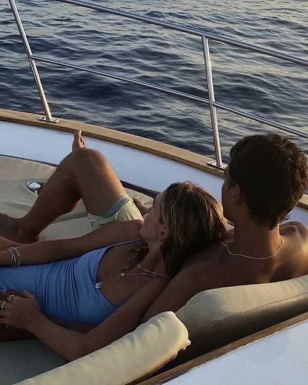 Медовый месяц осенью: 5 лучших пляжных направлений