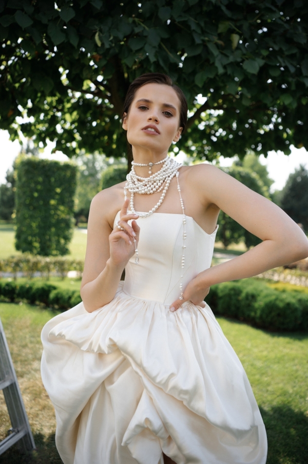 Творческая свадебная съемка в стиле рекламы Chanel