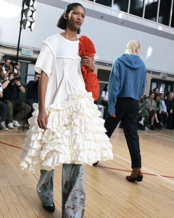 Альтернативные свадебные образы с Недели моды в