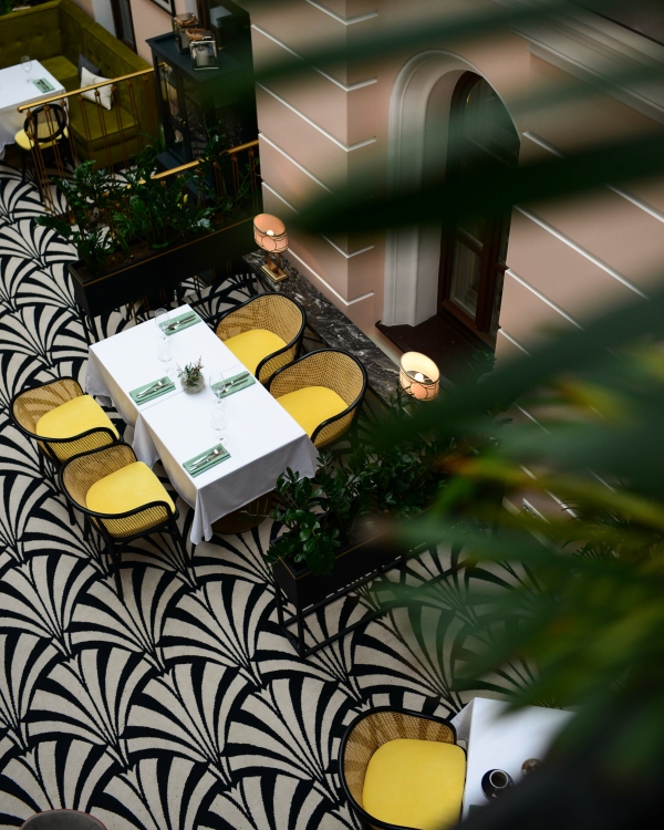 Площадки 12 Grand Cafe