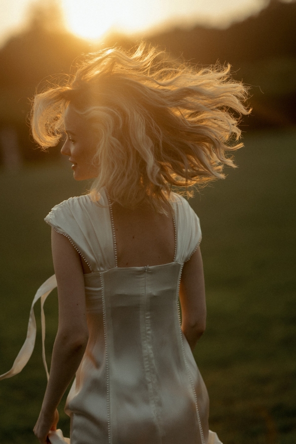 Большой теннис, чаепитие у фонтана и прогулка