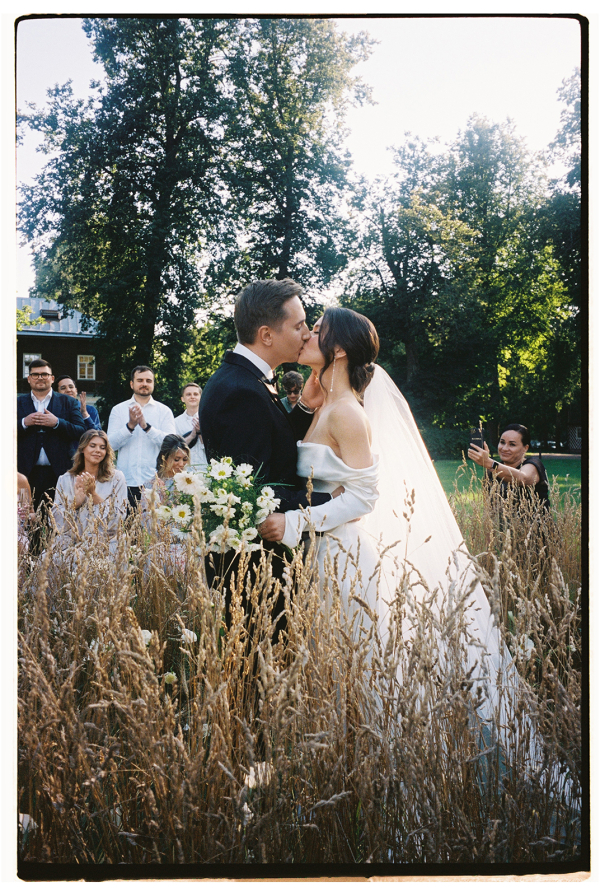 Питерская свадьба, вдохновленная прованскими пейзажами и эстетикой