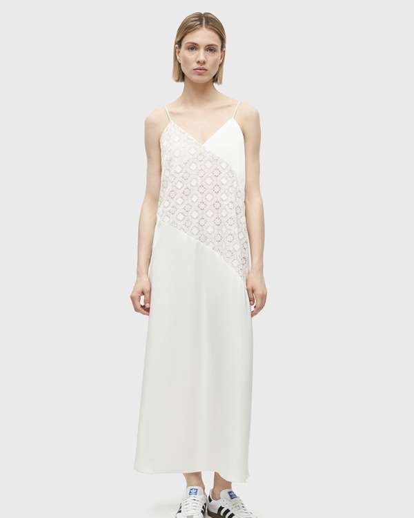 30 платьев для невесты у несвадебных российских