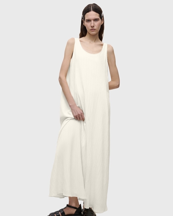 30 платьев для невесты у несвадебных российских