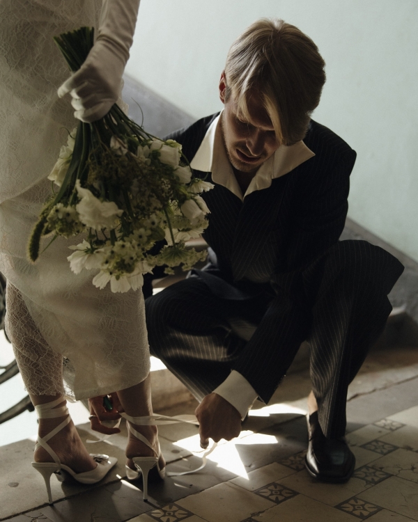 История двух свадебных образов, которые невеста пошила