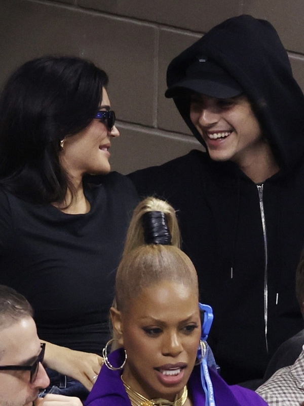 Вдохновляемся идеальными парными образами звезд Голливуда