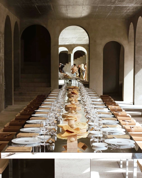 Где искать вдохновение для оформления свадебного ужина?