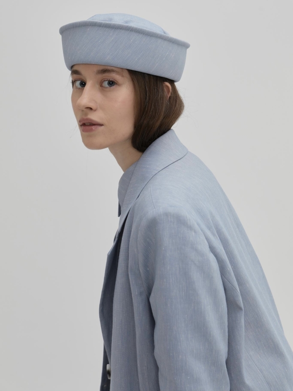 Трендовые осенние головные уборы от российских брендов