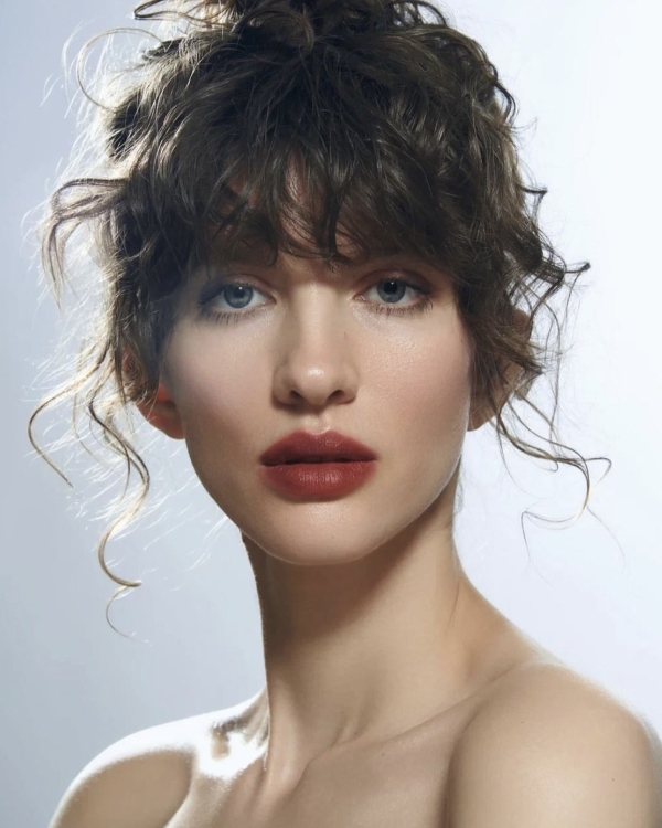 Как правильно разобрать прическу, чтобы не испортить