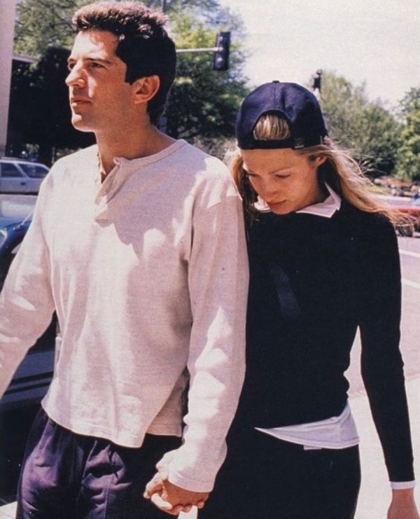 История свадебного платья Кэролин-Биссет Кеннеди