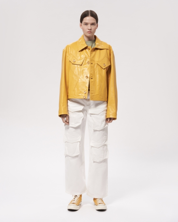 Кожаные куртки на осень: какую выбрать?