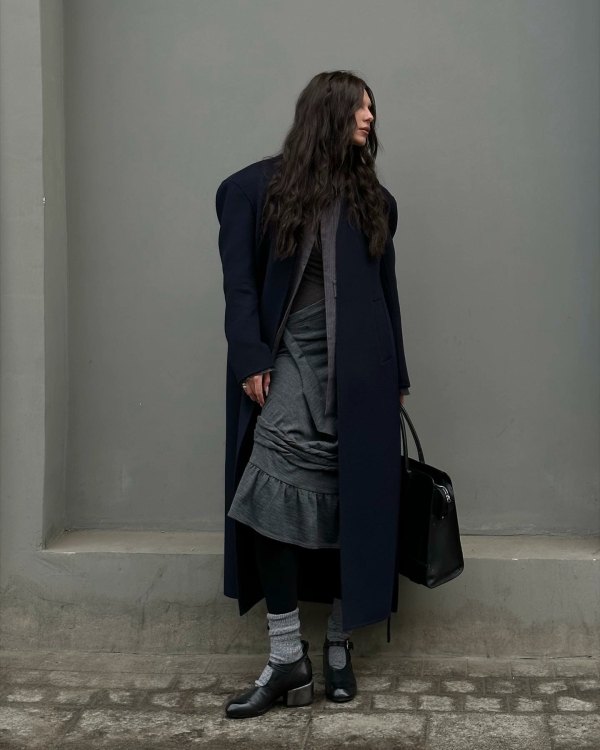 Длинное пальто — must-have сезона: рассказываем, где
