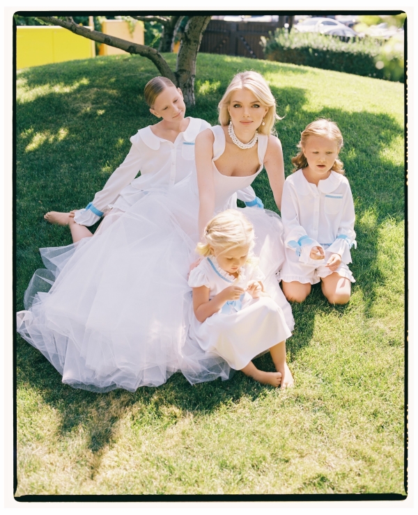 Семейные ценности, эстетика шато и атмосфера сказки