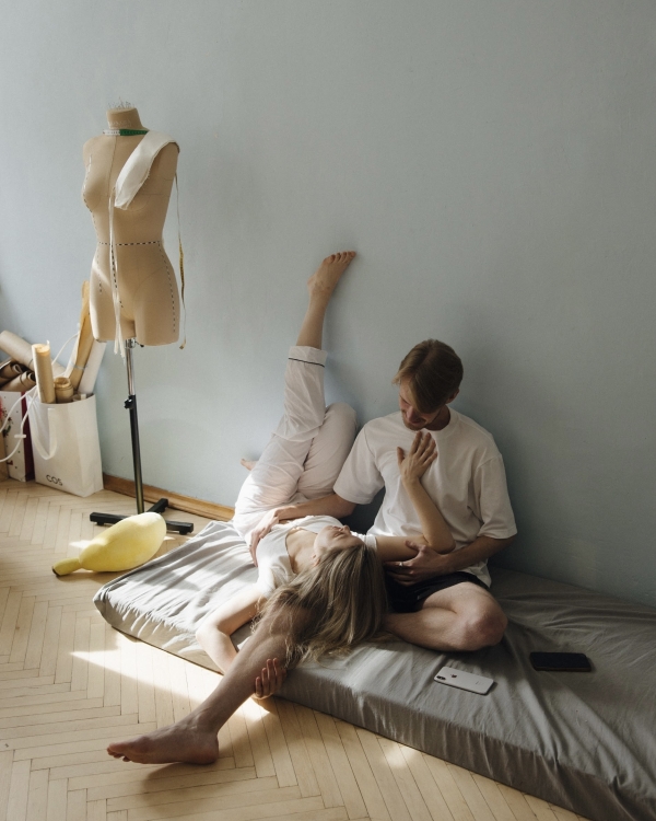 История двух свадебных образов, которые невеста пошила