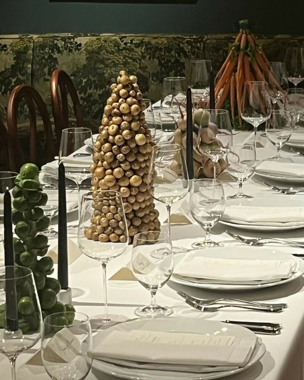 Где искать вдохновение для оформления свадебного ужина?