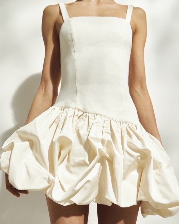 30 платьев для невесты у несвадебных российских