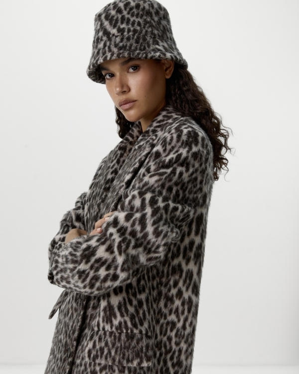 Шапку надень! Подборка головных уборов на осень