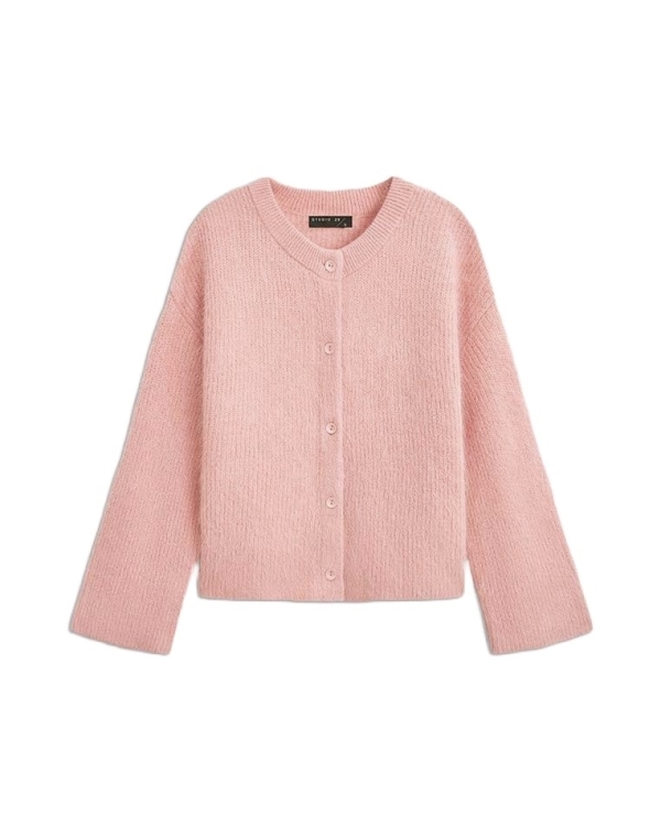 Пора утепляться! Свитера и кардиганы от российских