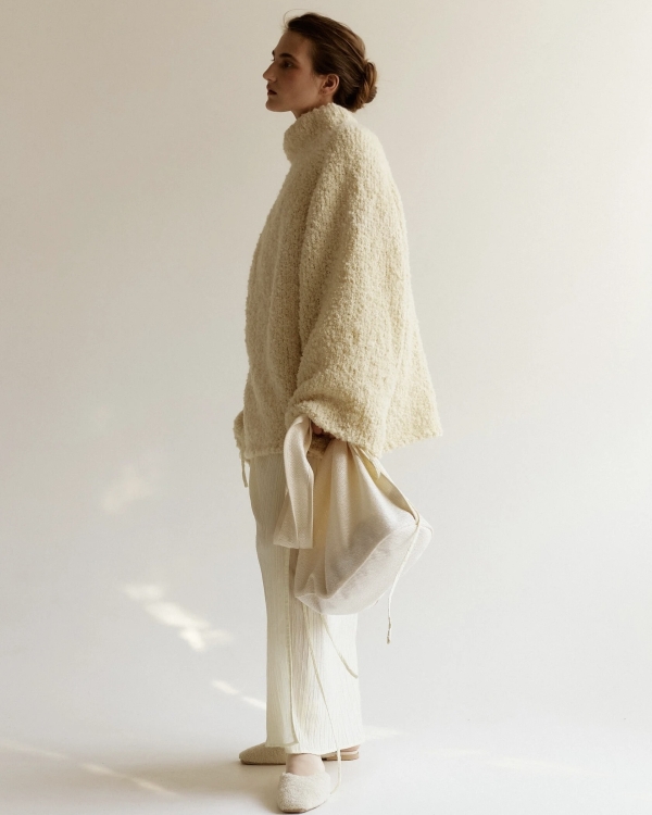 Пора утепляться! Свитера и кардиганы от российских