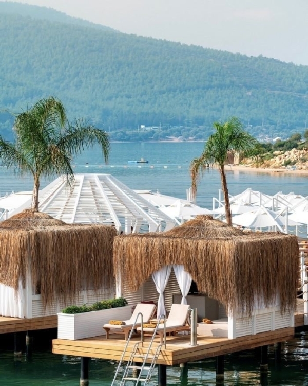 Just the two of us. Лучшие отели