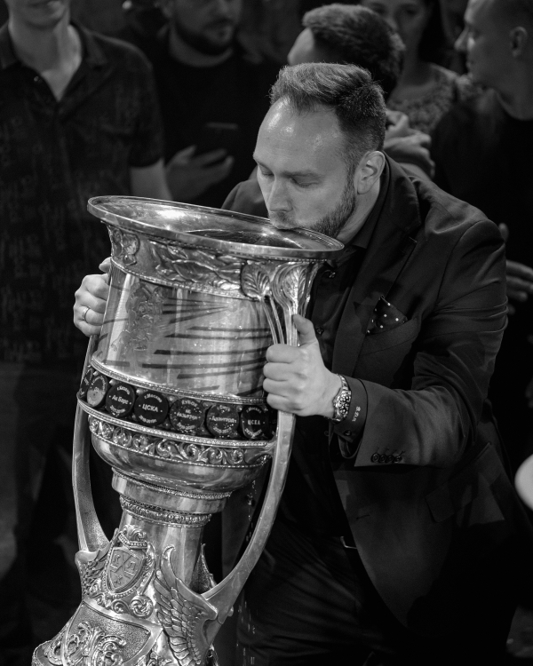 «Люблю ивенты за возможность делать людей счастливыми,