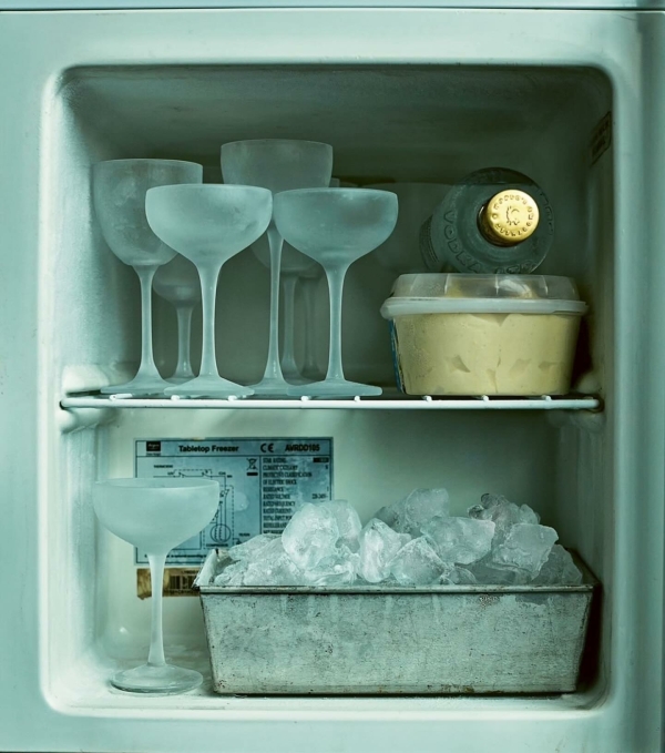 Завтракаем с игристым в «Зойке», смотрим кино