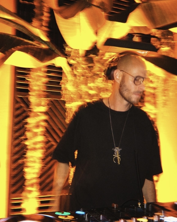 Суббота с Шуфутинским в Memo, рассвет в