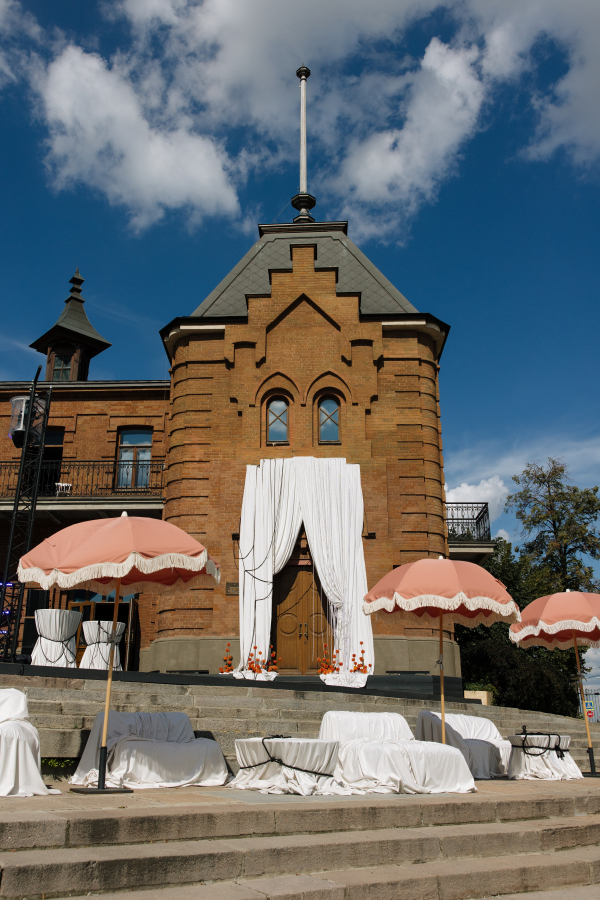 Эстетика вне времени, тихая роскошь и живые