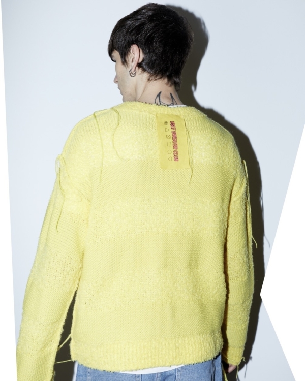 Что подарить жениху в день свадьбы?