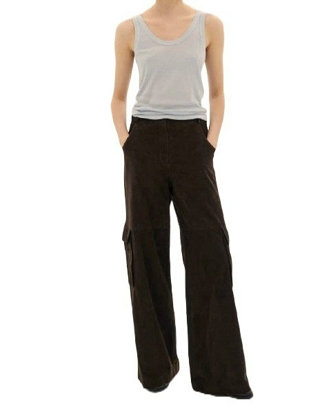 Замшевый сезон: утепляемся к осени-2024 с новым