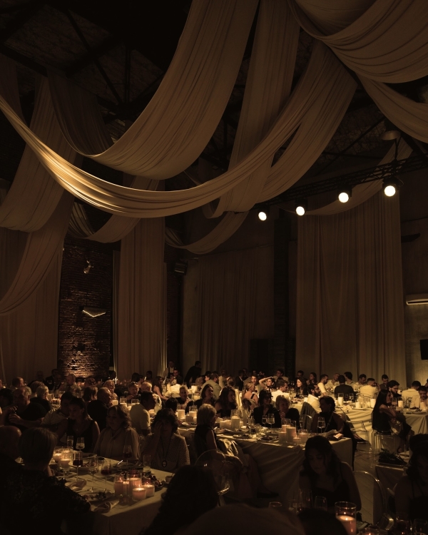 Самые запоминающиеся свадебные оформления 2024