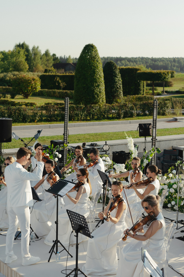 Интервью с невестой: об организации из-за границы,