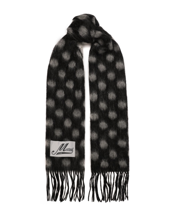 Что подарить жениху в день свадьбы?