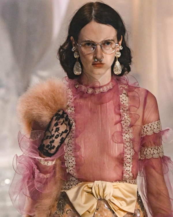 Какой получилась дебютная коллекция Александро Миккеле для