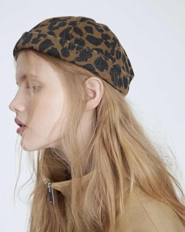 Шапку надень! Подборка головных уборов на осень