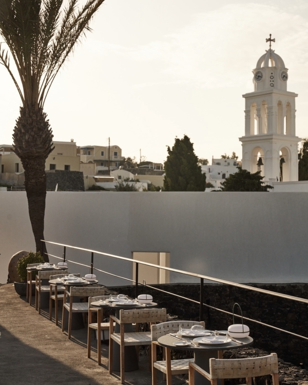 Греческий гламур: 10 лучших отелей для медового